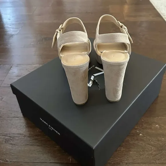 Marc Fisher LTD-Women's Cinthia Platform shoes size 8.5-new