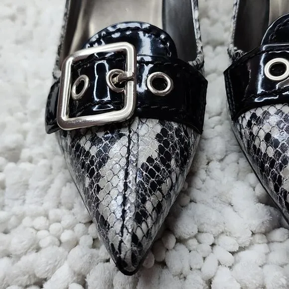 MARC FISHER POINTED TOE BLACK/WHITE SNAKE PRINT WITH BUCKLE WOMAN'S SIZE 8.5 🔥