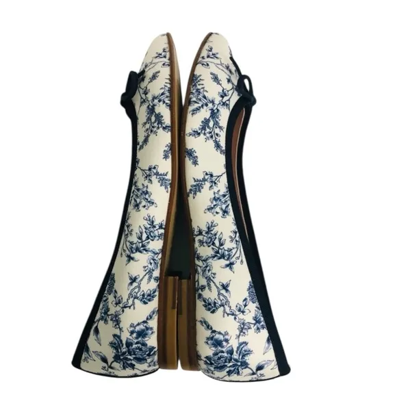 MARGAUX Collab w/ Gal Meets Glam Toile Print Ballet Flats Size 10 — GORGEOUS!!!
