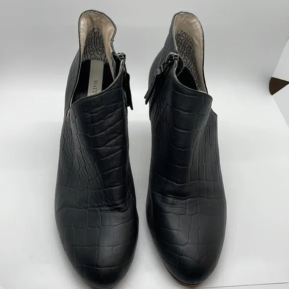 Matt Bernson Shoes Matt Bernson Jagguar Black Croc Ankle Booties size - 7
