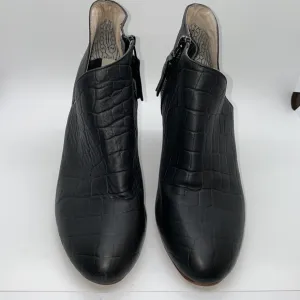 Matt Bernson Shoes Matt Bernson Jagguar Black Croc Ankle Booties size - 7