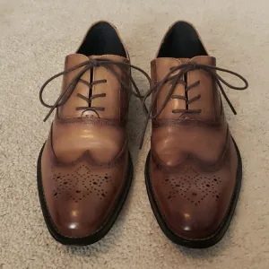 Men's Aston Grey Wingtip Lace-up Dress Shoes