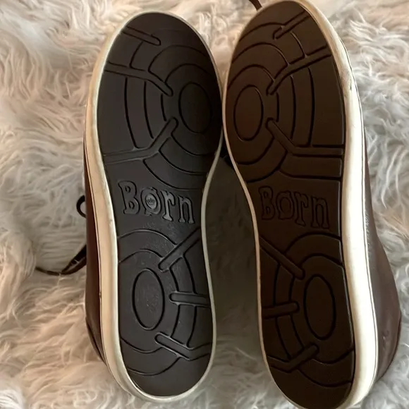 Men's BORN Brown Leather Tie-Up Shoes