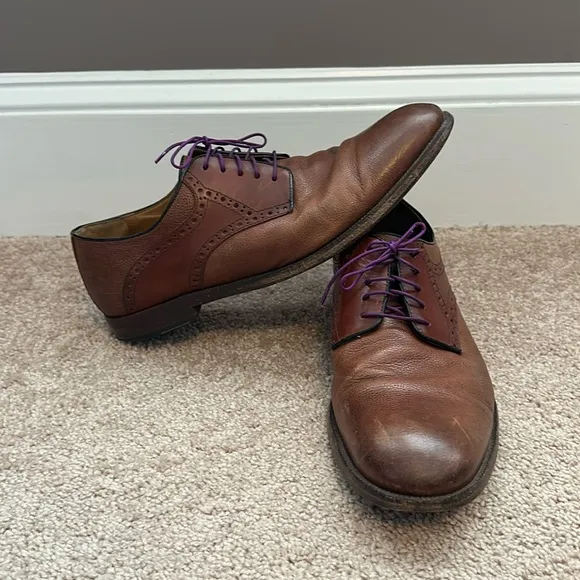 Men’s Johnston and Murphy dress shoes