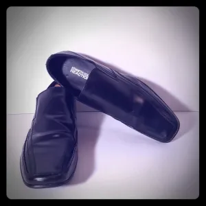 Men's Kenneth Cole dress shoes