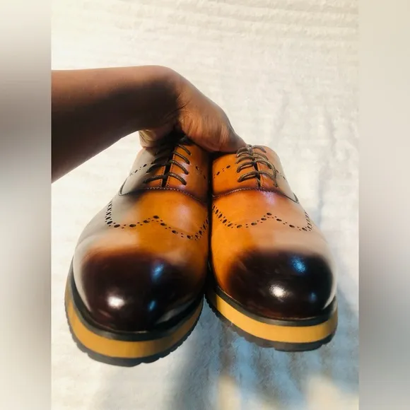 Mens Moretti Wingtip Brogue Pattern Sneakers Shoes. Size 8