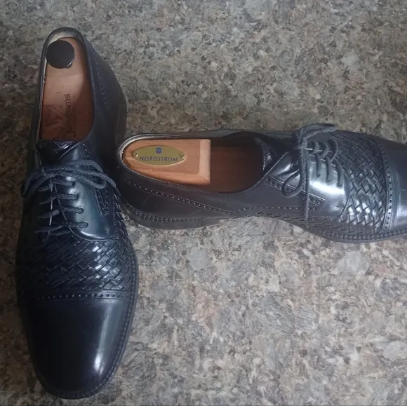 Mezlan Men's Black Woven Like New Captoe Laceup Shoes Size 12M