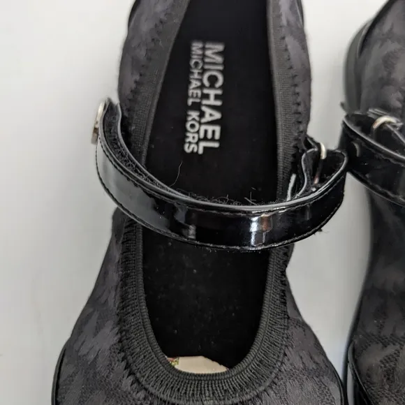 MICHAEL KORS Girl Shoes