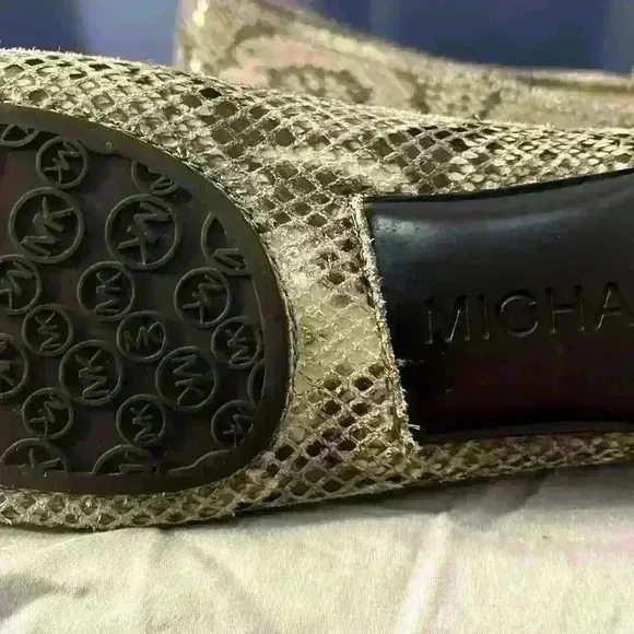 Micheal Kors Snakeskin Flats