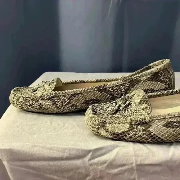 Micheal Kors Snakeskin Flats