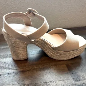 Mi.iM Jana Beige Espadrille Heeled Sandals Womens 9 Wedding Vacation Summer NWT