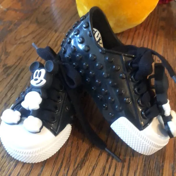 Mini Melissa Mickey Mouse Polibolha shoes! Super Cute ☺️