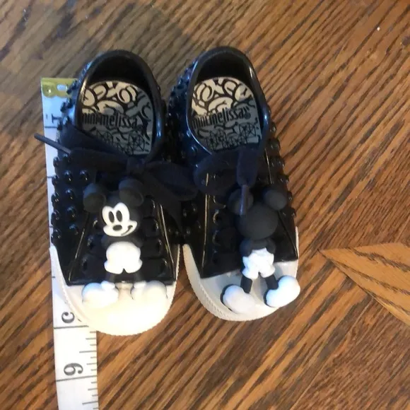 Mini Melissa Mickey Mouse Polibolha shoes! Super Cute ☺️