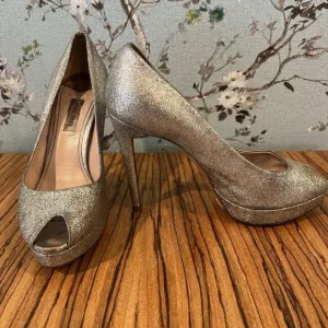 Miu Miu Silver Glitter Peep Toe Heels Pumps Stilettos Size 7 ½