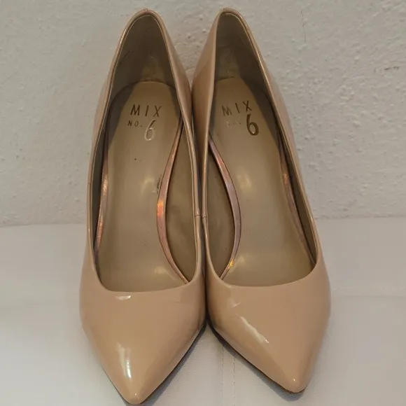 Mix No. 6 Women's Nude Pumps