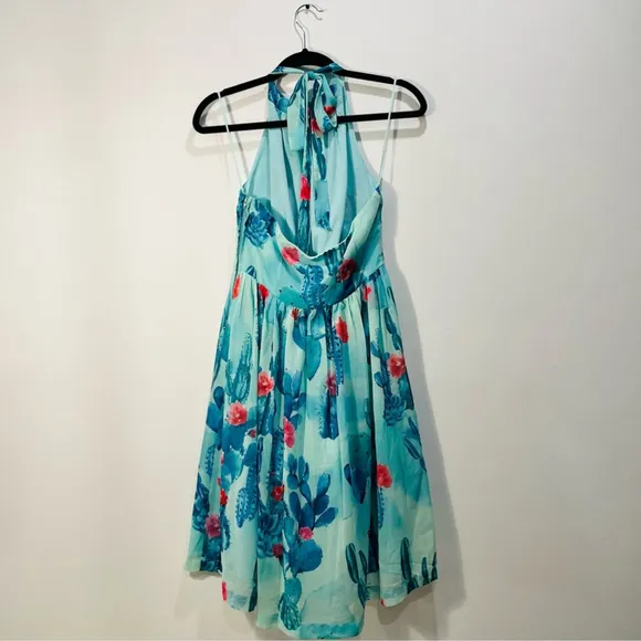 Modcloth Green Blue Floral Fit Flare Halter Cocktail Mini Midi Dress Medium