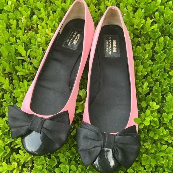 Moschino cheap and chic ballet flats shoes