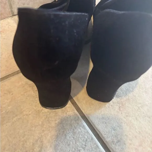 Moschino dress shoes baby doll heels logo pumps velvet y2k vintage