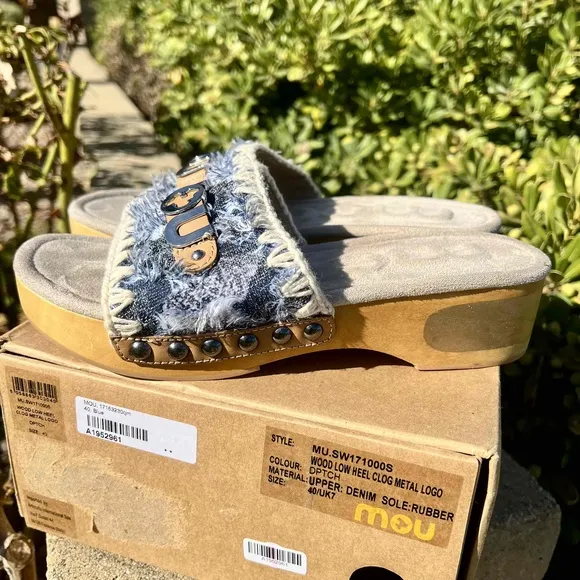 MOU Wood Clogs Blue Denim NEW Low Heel Suede Sandals Womens Size 40 fits 8.5-9.5