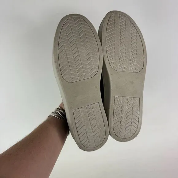 Naked Feet Regime Platform Flats Women's 8.5 Black Faux Leather Slip-On Comfort