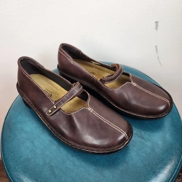 NAOT Women's Mary Janes Brown Leather Flats Shoes Size 42/L11