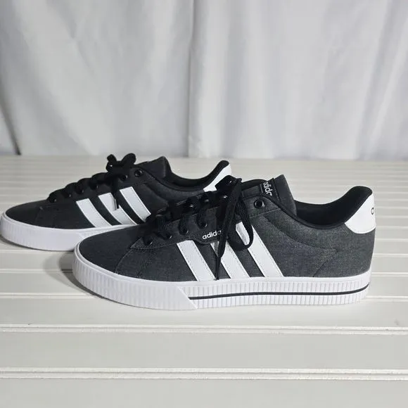 NEW Adidas Mens Daily 3.0 Black White Skateboarding Shoes Size 11 FW7033