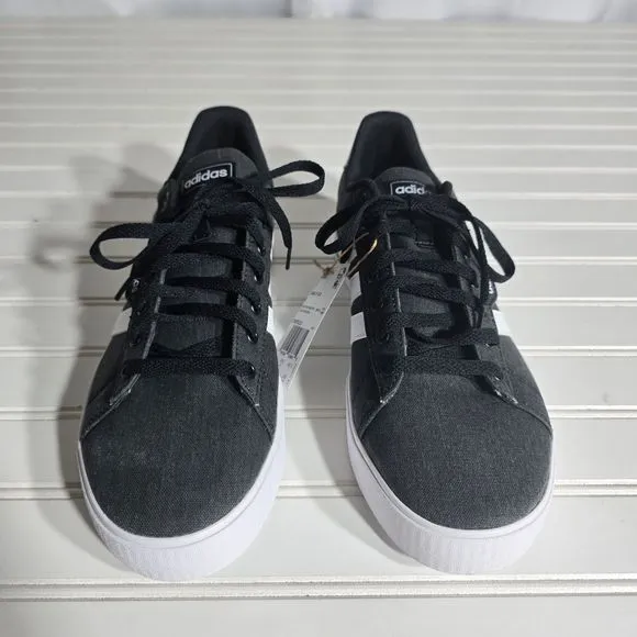 NEW Adidas Mens Daily 3.0 Black White Skateboarding Shoes Size 11 FW7033