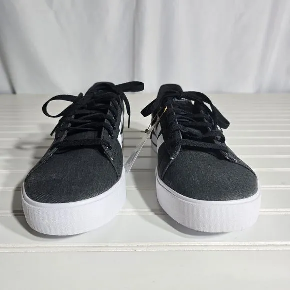 NEW Adidas Mens Daily 3.0 Black White Skateboarding Shoes Size 11 FW7033