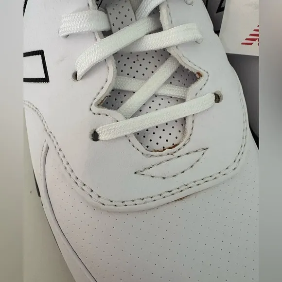 New Balance Golf shoes 574 with spikes White and Black size 11.5 2E NWT