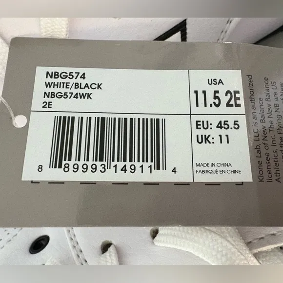 New Balance Golf shoes 574 with spikes White and Black size 11.5 2E NWT