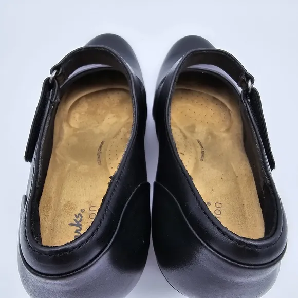 NEW Clarks Collection Emslie Lulin Pumps, Black Leather, Women's 9.5M