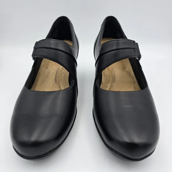 NEW Clarks Collection Emslie Lulin Pumps, Black Leather, Women's 9.5M
