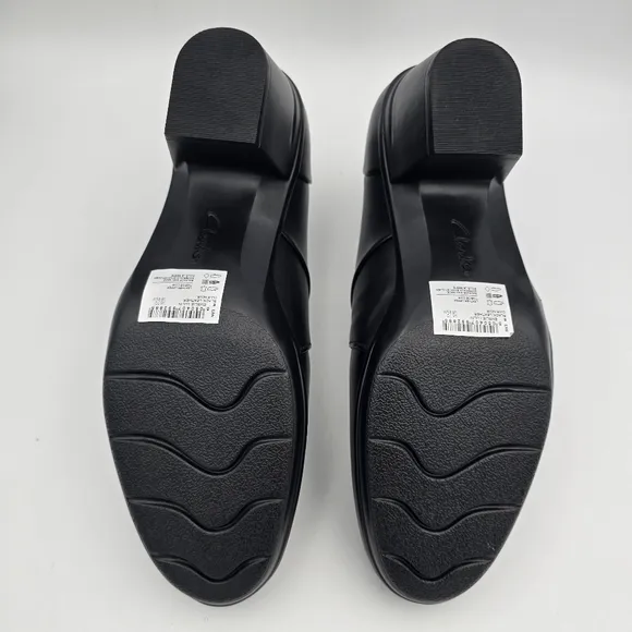 NEW Clarks Collection Emslie Lulin Pumps, Black Leather, Women's 9.5M