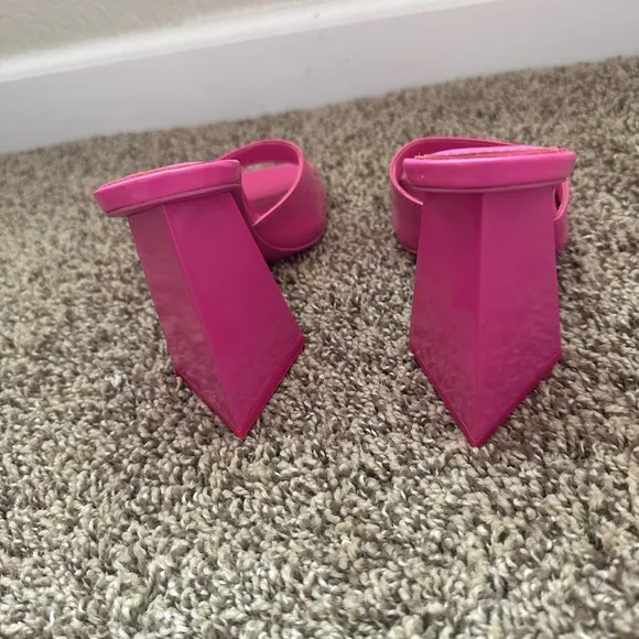 NEW Gianni Bini Pink Square Toe Sandal Heels Size 6.5