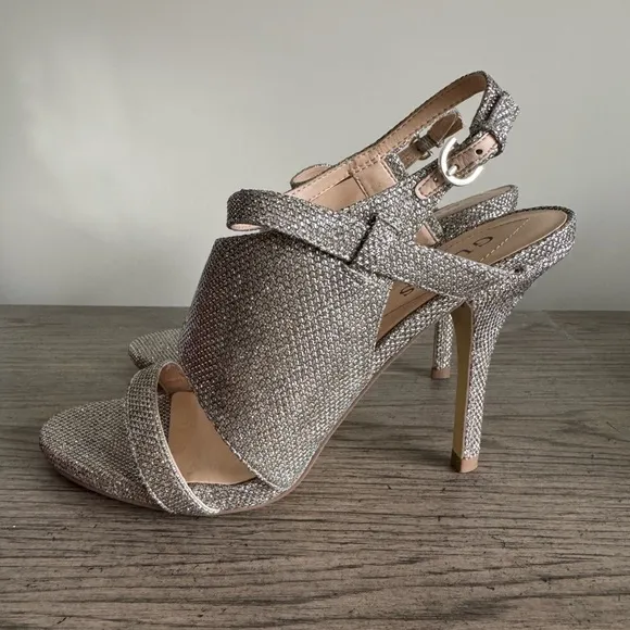 NEW GUESS Gold Rhinestone Strappy Heels NWT Geneva Formal Prom Wedding Metallic