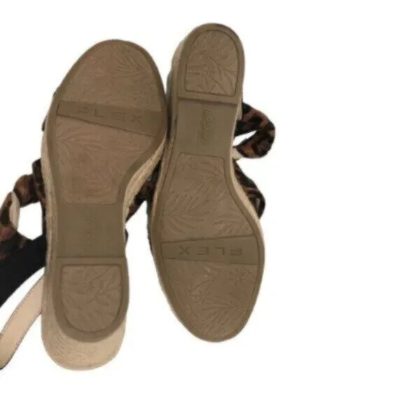 NEW Life Stride Brown Animal Print Wedge Business Casual Everyday Sandals 8