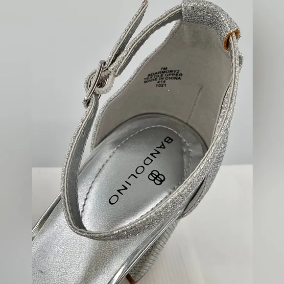 🌹New Listing🌹Bandolino Women’s Armory Ankle Strap Silver Sandals Shoes