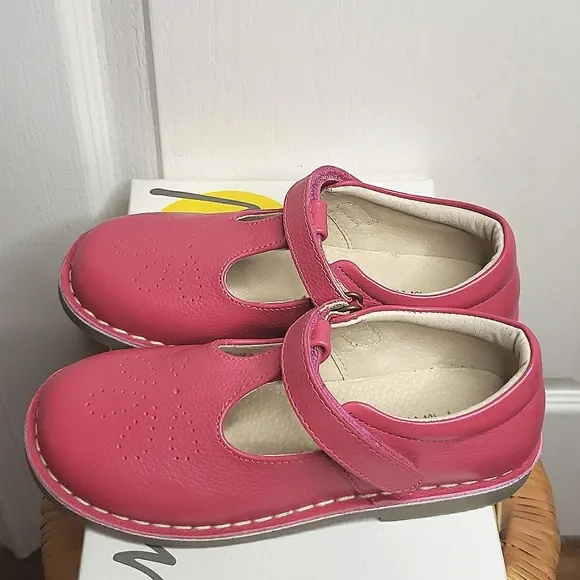 NEW MINI BODEN GIRLS 32 LEATHER T-BAR SHOES