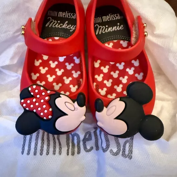 NEW! Mini Melissa Red Dress Shoes w/ kissing Mickey and Minnie Mouse Disney