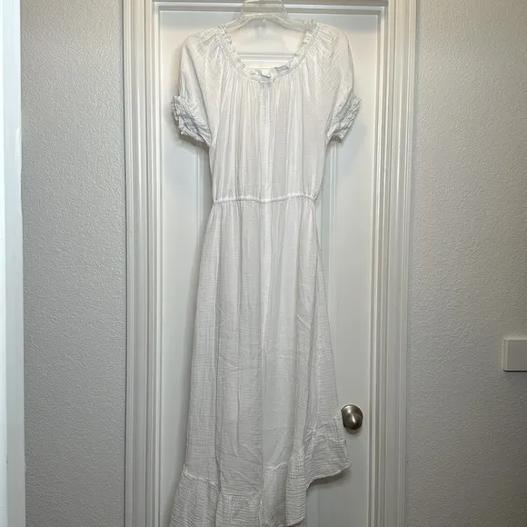 New!! STARK X Cann Dress in white size Medium