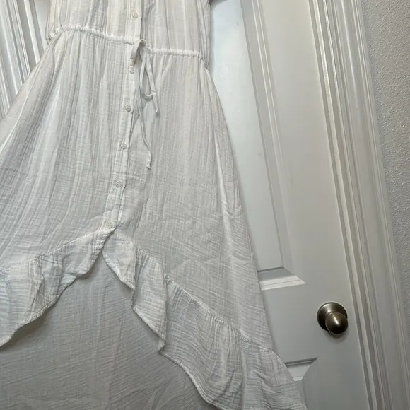 New!! STARK X Cann Dress in white size Medium
