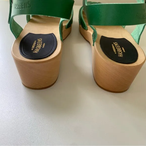 NEW Swedish Hasbeens Heart Medallion Debutant Green Sandals Size EU 41/US 11