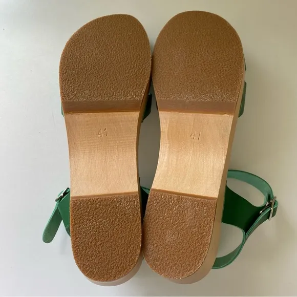 NEW Swedish Hasbeens Heart Medallion Debutant Green Sandals Size EU 41/US 11
