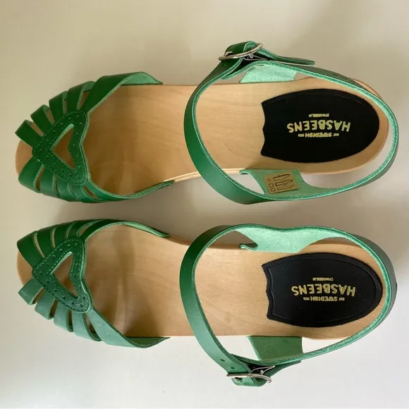 NEW Swedish Hasbeens Heart Medallion Debutant Green Sandals Size EU 41/US 11
