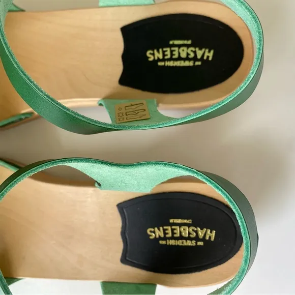 NEW Swedish Hasbeens Heart Medallion Debutant Green Sandals Size EU 41/US 11