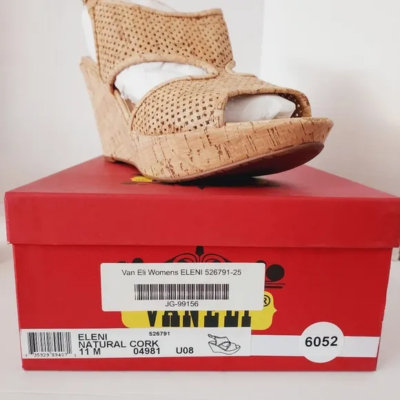 ⤵️NEW! VANELi &quot;Eleni&quot; beige open toe wedge SIZE 11