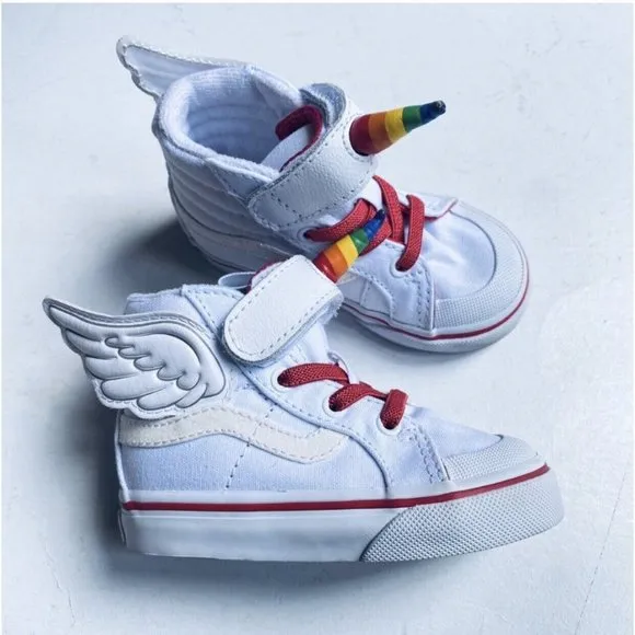 NEW Vans Sz 5 Unicorn 🦄 Rainbow White Red Sneakers