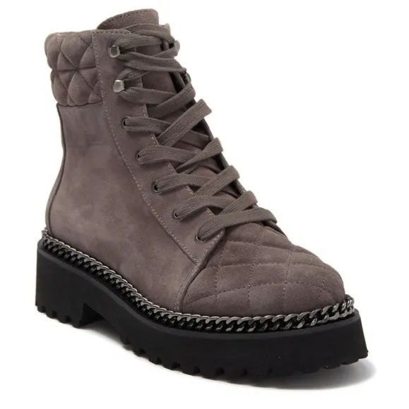 NEW Vince Camuto Women Merindil Combat Moto Booties Lace Up shoes 9.5