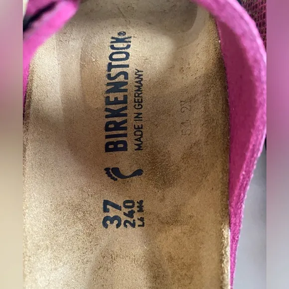 New! Womens Birkenstock  Arizona dark fuschia size 6/6.5 UK 37