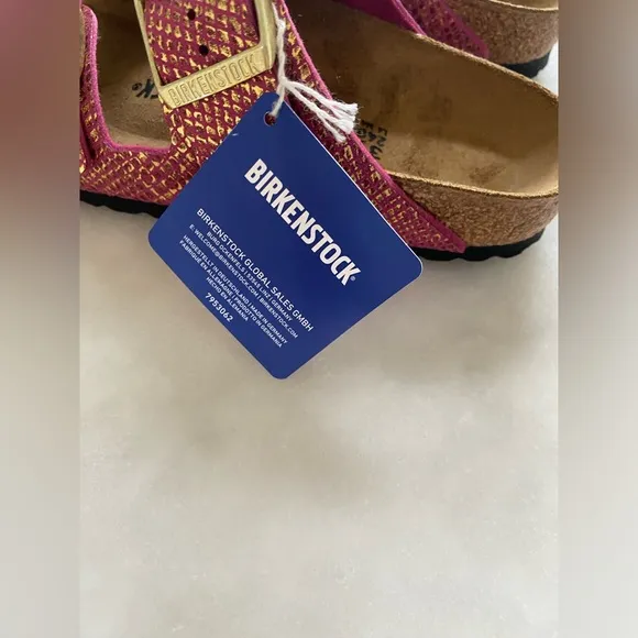 New! Womens Birkenstock  Arizona dark fuschia size 6/6.5 UK 37